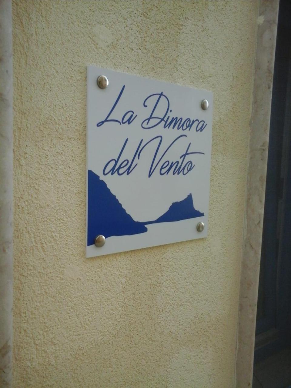 La Dimora Del Vento Apartment มาเรตติโม ภายนอก รูปภาพ